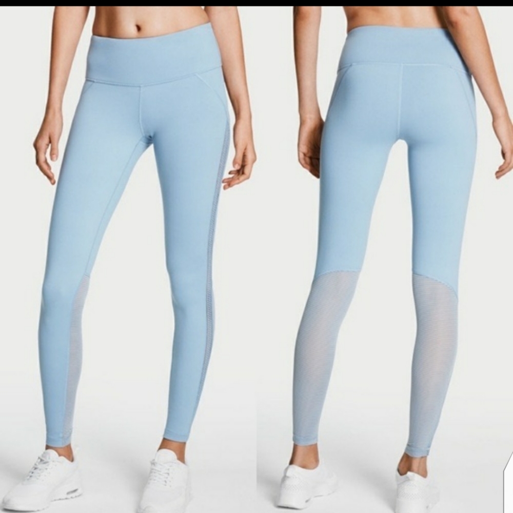 NWT Knockout Victoria's Secret Tight Sport Petite Short Blue Seaview Mesh Stripe